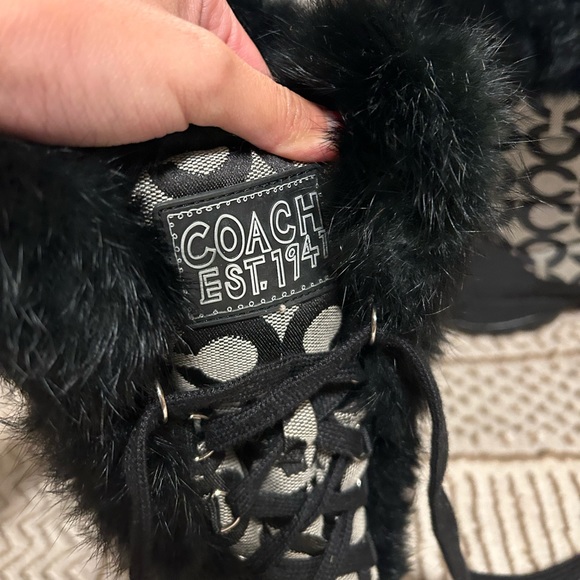 ✨ Coach Jennie Style Snow Winter Fur Boots ✨ - Picture 6 of 9